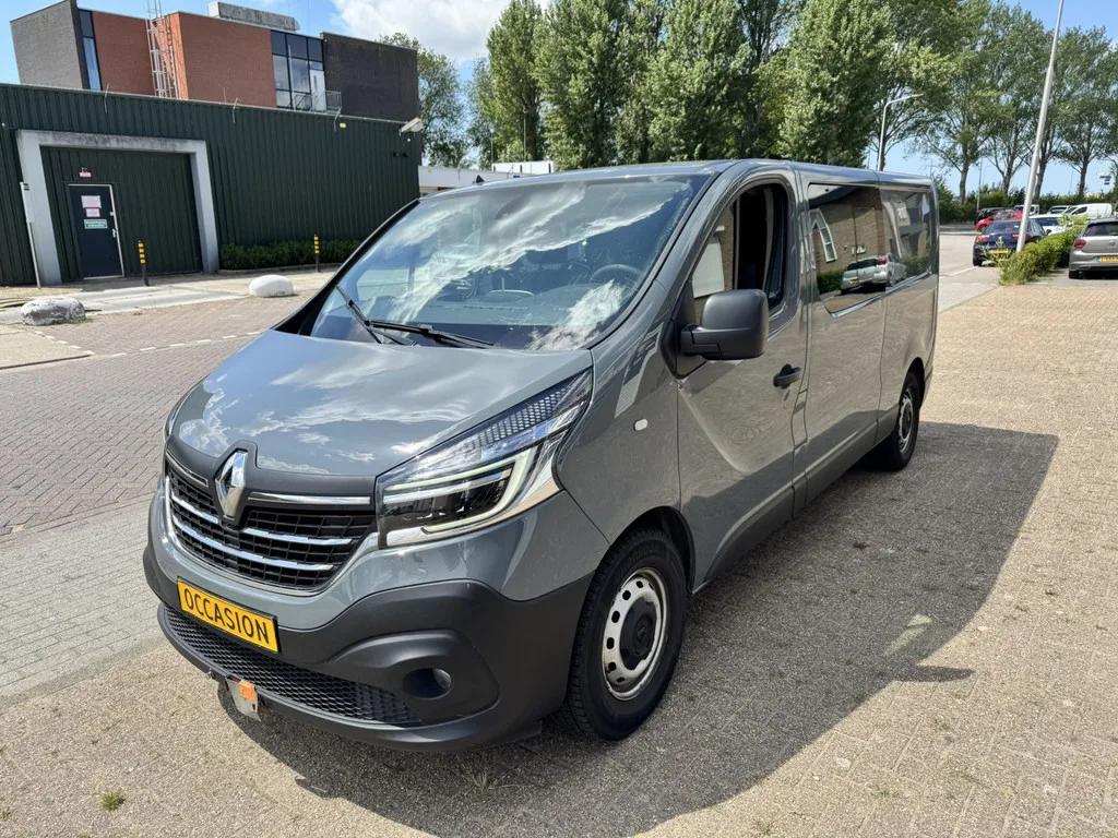 Renault Trafic (2021) — foto 1