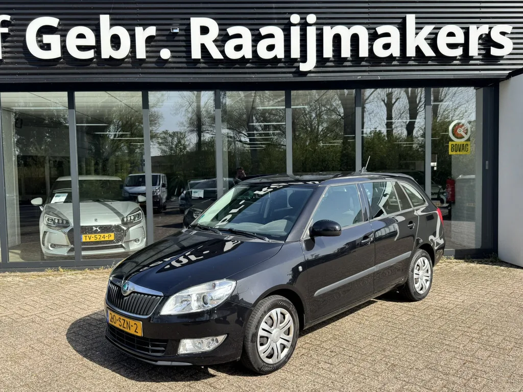 Škoda Fabia (2012) — foto 1