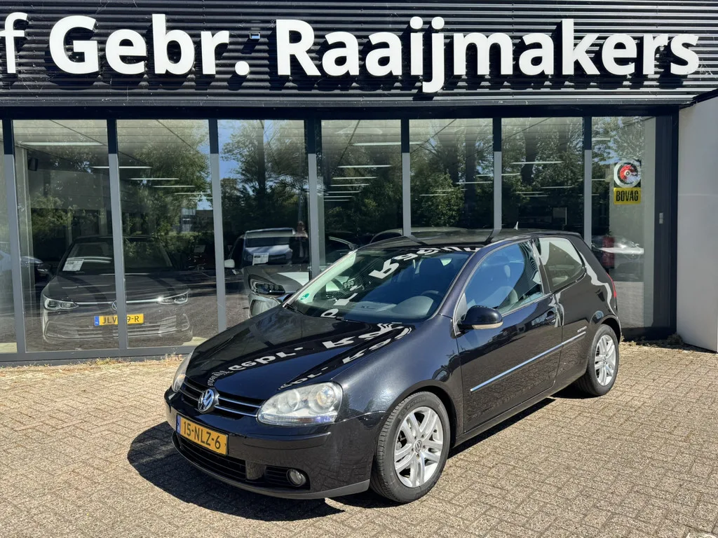 Volkswagen Golf (2008) — foto 1