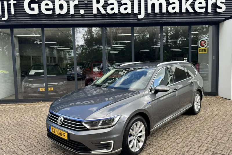 Volkswagen Passat (2016)