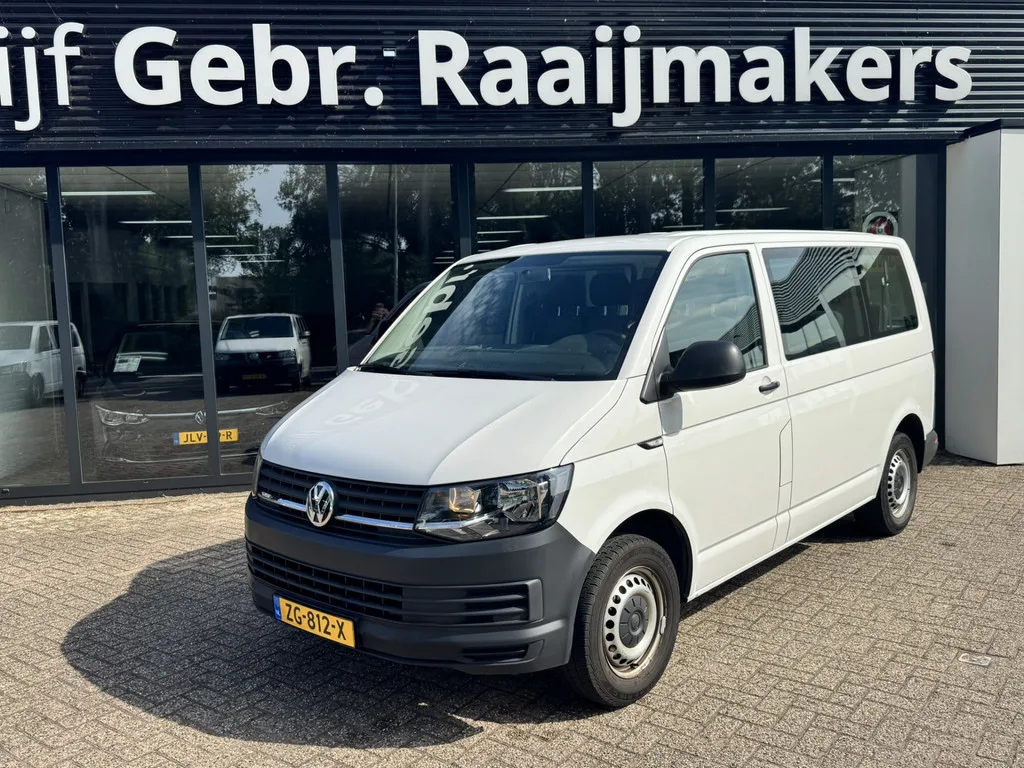 Volkswagen Transporter (2019) — foto 1