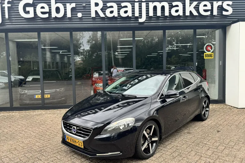 Volvo V40 (2014)
