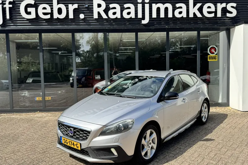 Volvo V40 (2013)