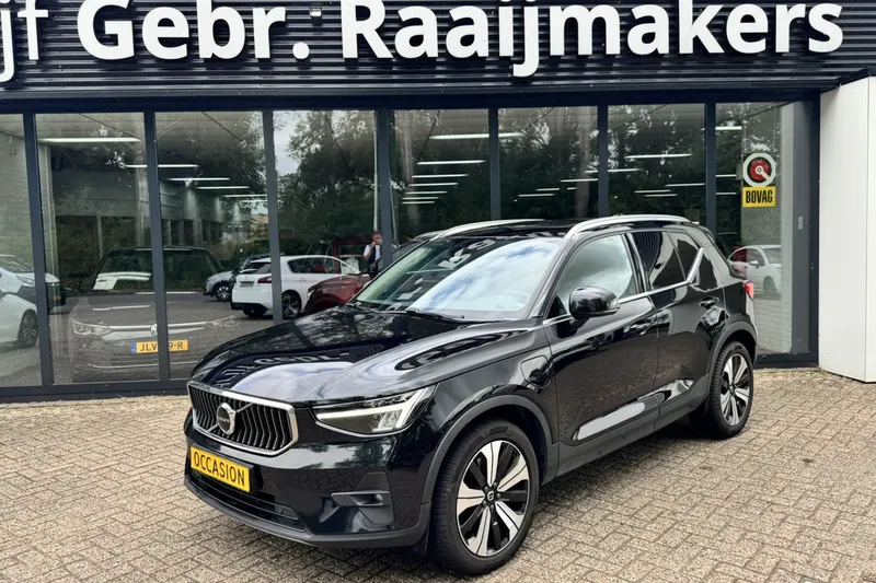 Volvo XC40 (2022)