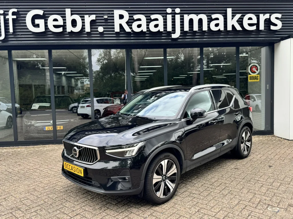 Volvo XC40 (2022) — foto 1
