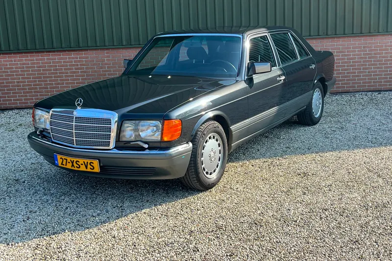 Mercedes-Benz S-Klasse (1990)