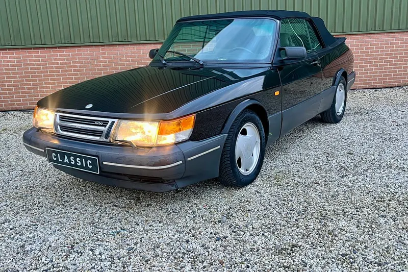 Saab 900 (1992)