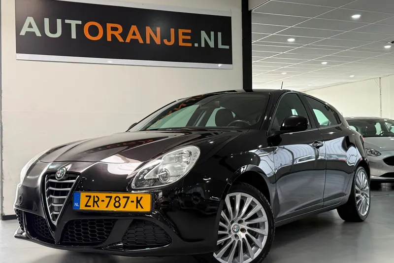 Alfa Romeo Giulietta (2015)