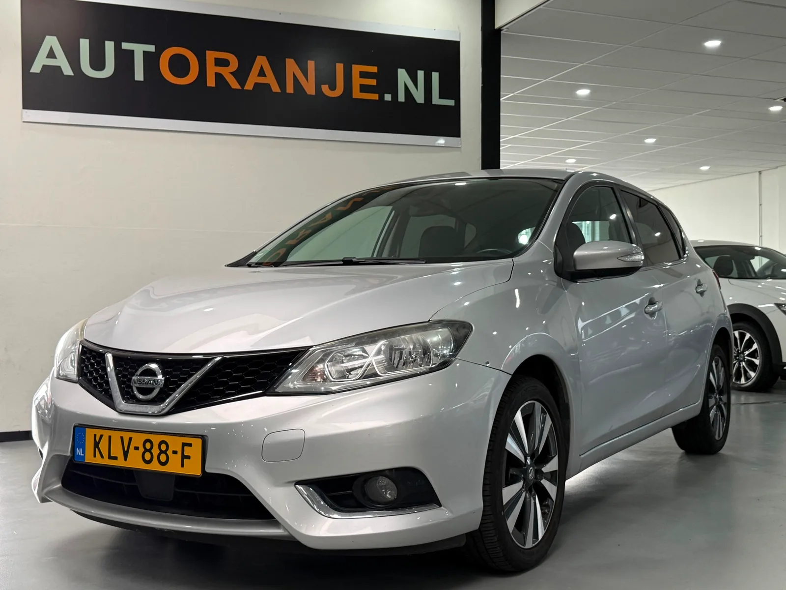 Nissan Pulsar (2017) — foto 1