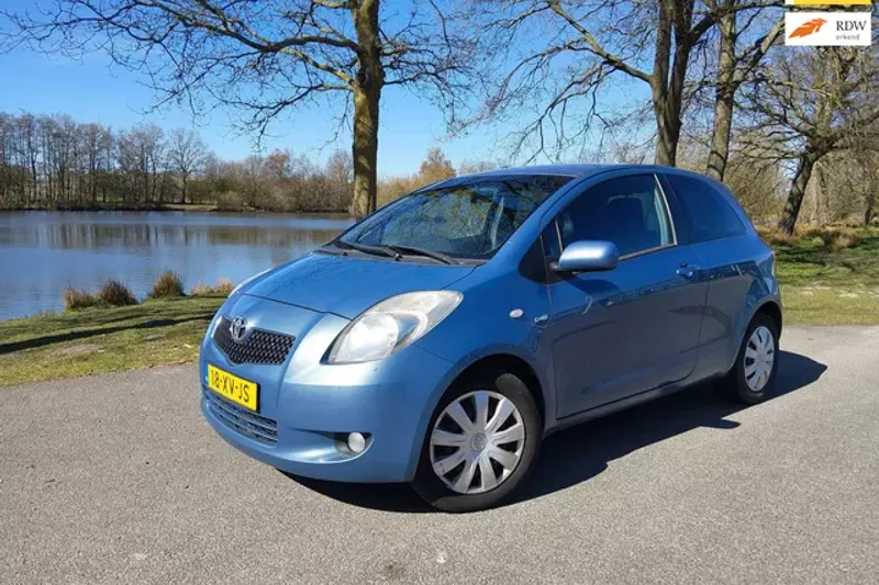 Toyota Yaris (2007)