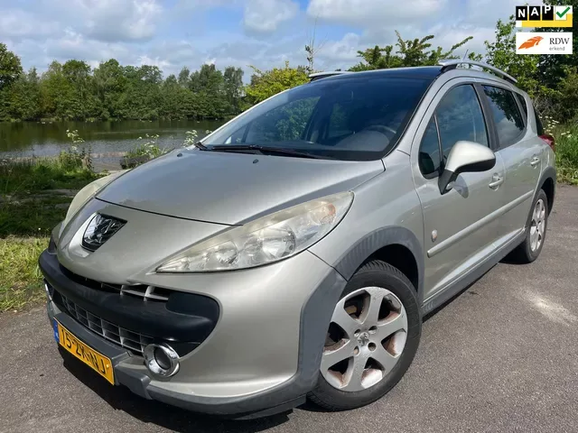 Peugeot 207 (2008) — foto 1