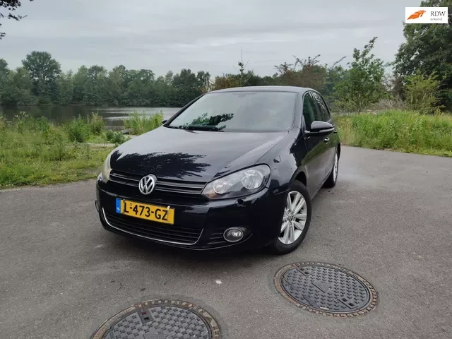 Volkswagen Golf (2011) — foto 1
