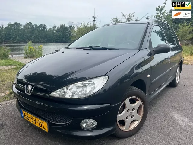 Peugeot 206 (2006) — foto 1