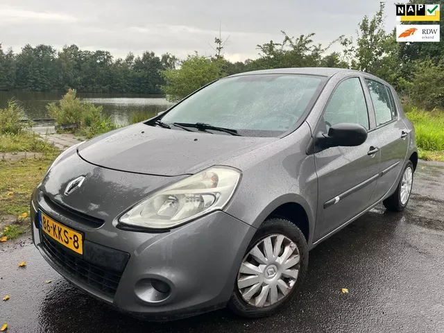 Renault Clio (2010) — foto 1