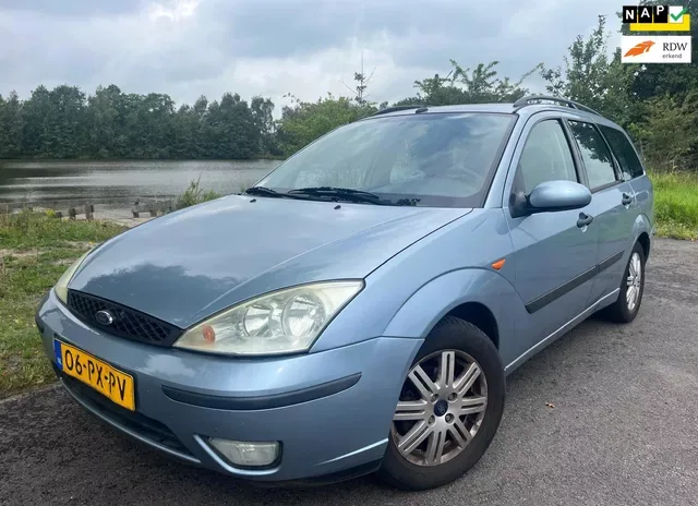 Ford Focus (2005) — foto 1