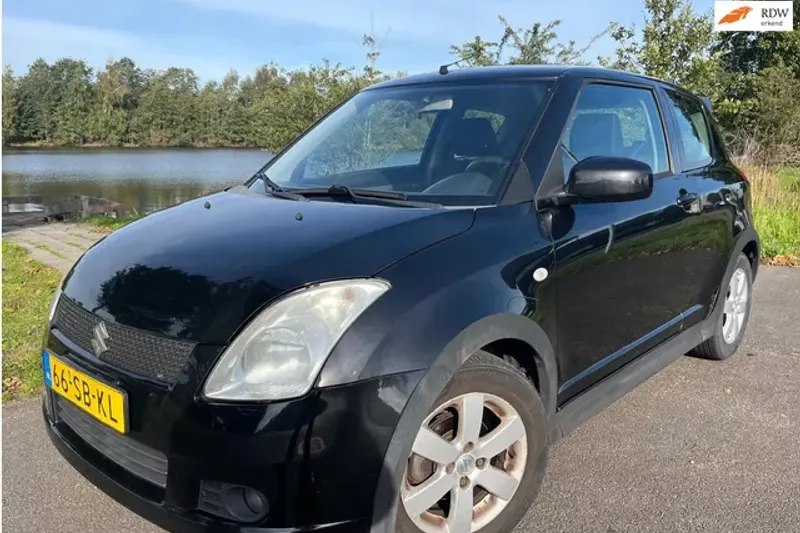 Suzuki Swift (2005)