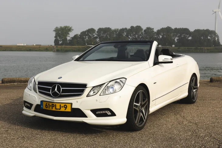 Mercedes-Benz E-Klasse (2011) — foto 1