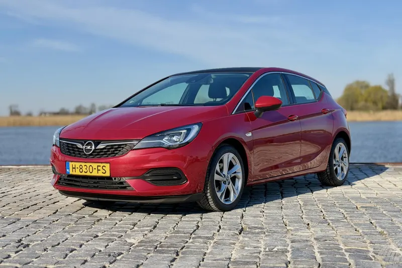 Opel Astra (2020)