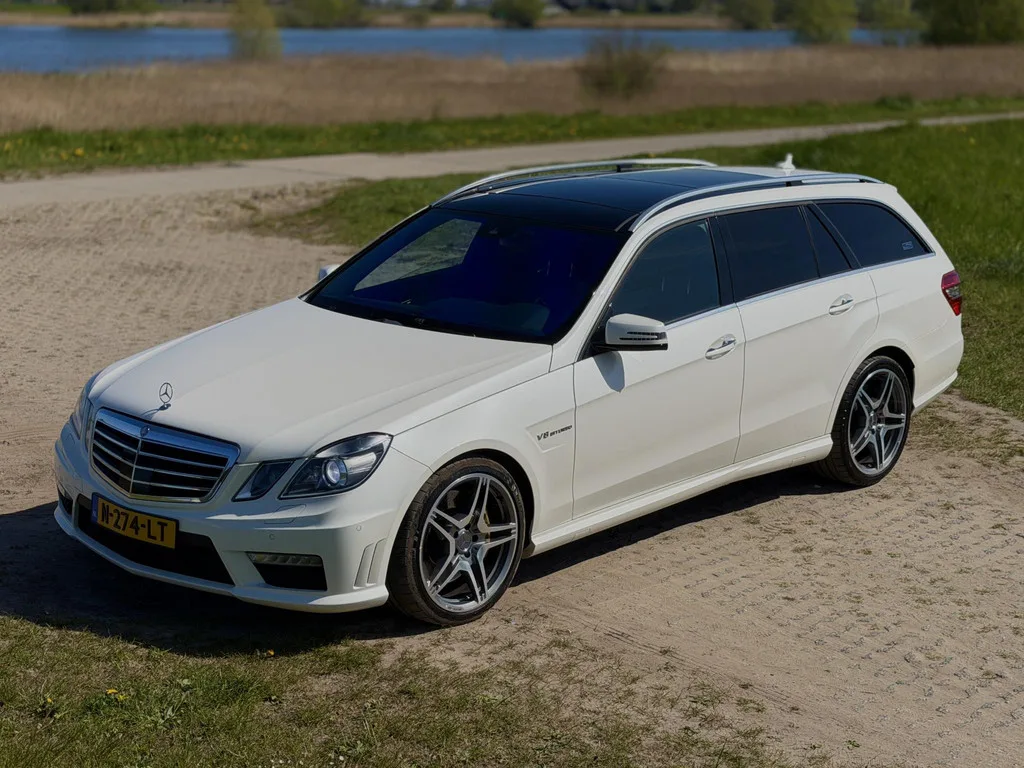 Mercedes-Benz E-Klasse (2012) — foto 1