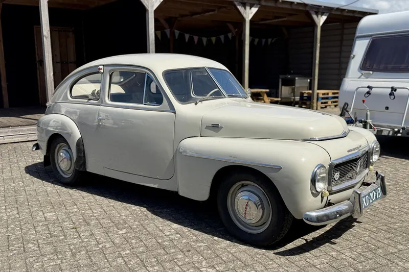 Volvo PV (1957)