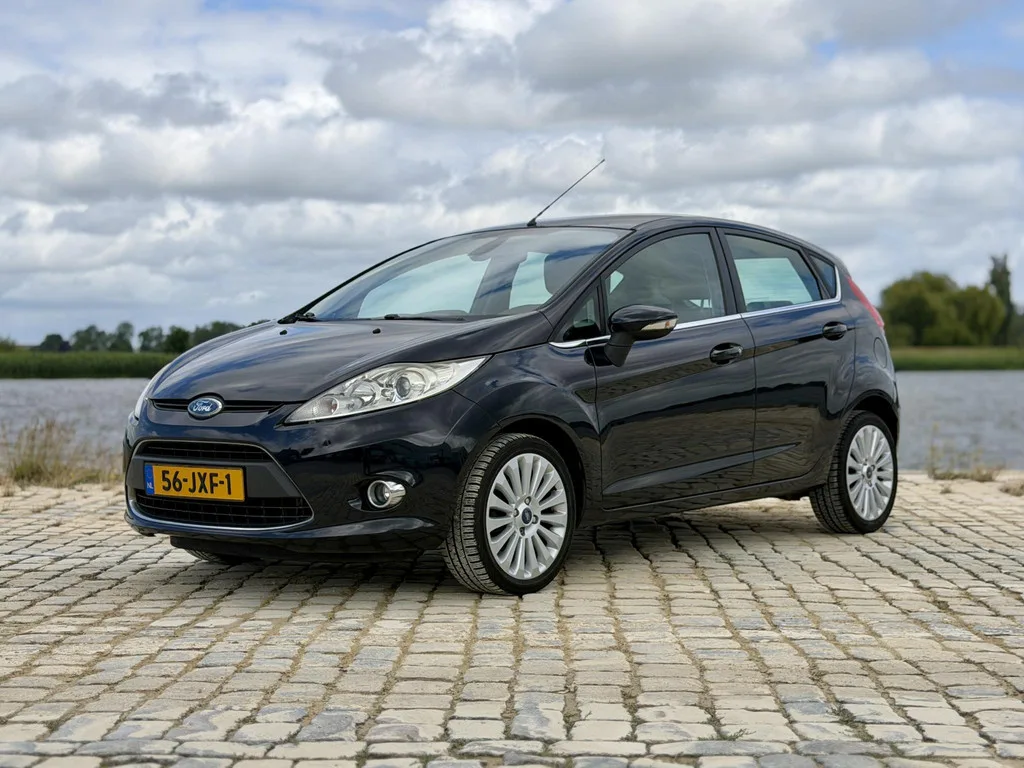 Ford Fiesta (2009) — foto 1