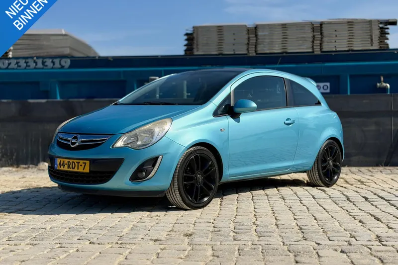 Opel Corsa (2011)
