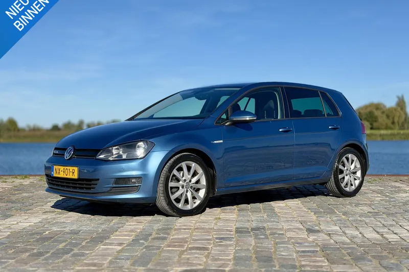 Volkswagen Golf (2017)