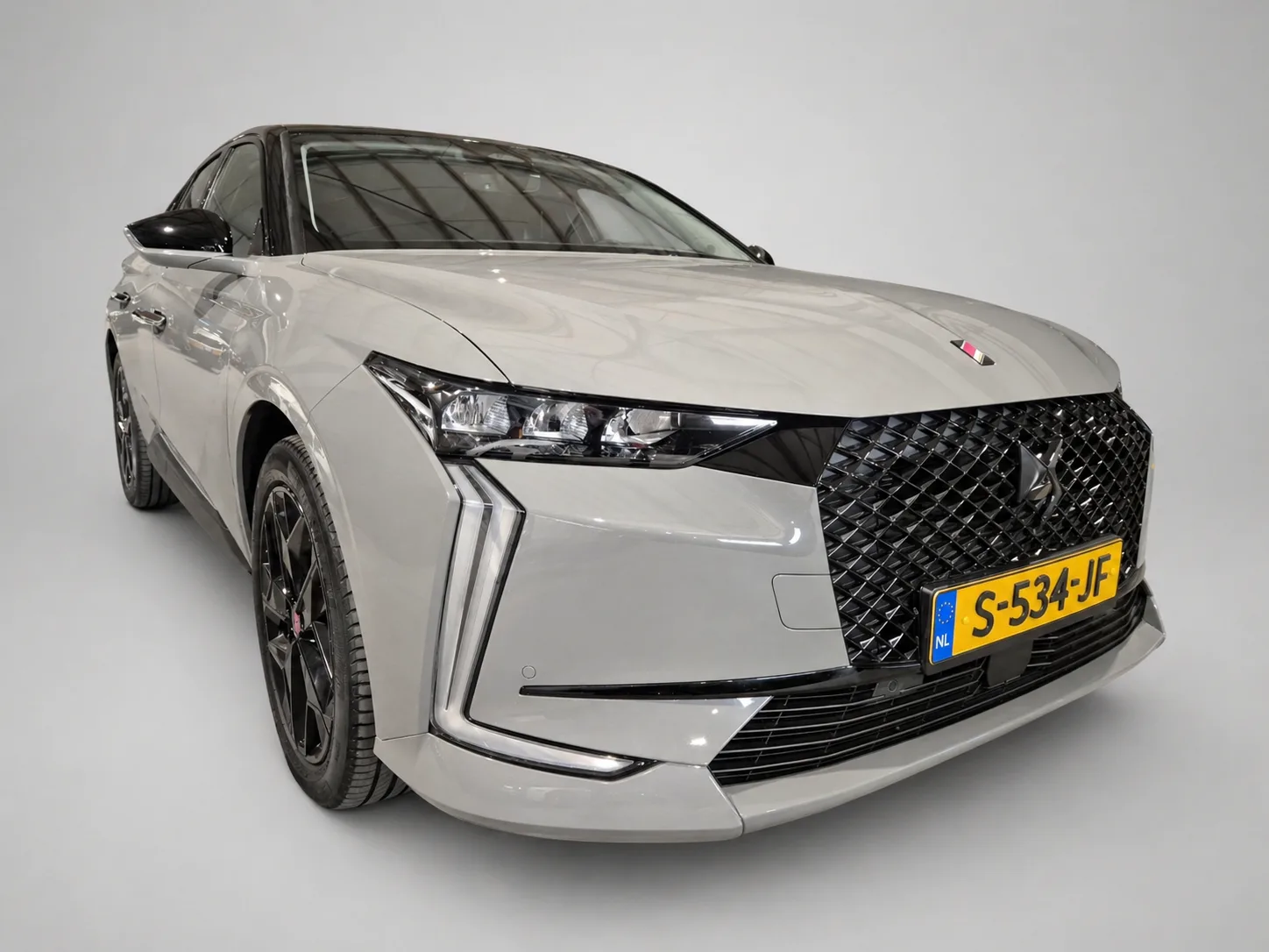 DS 4 (2023) — foto 1