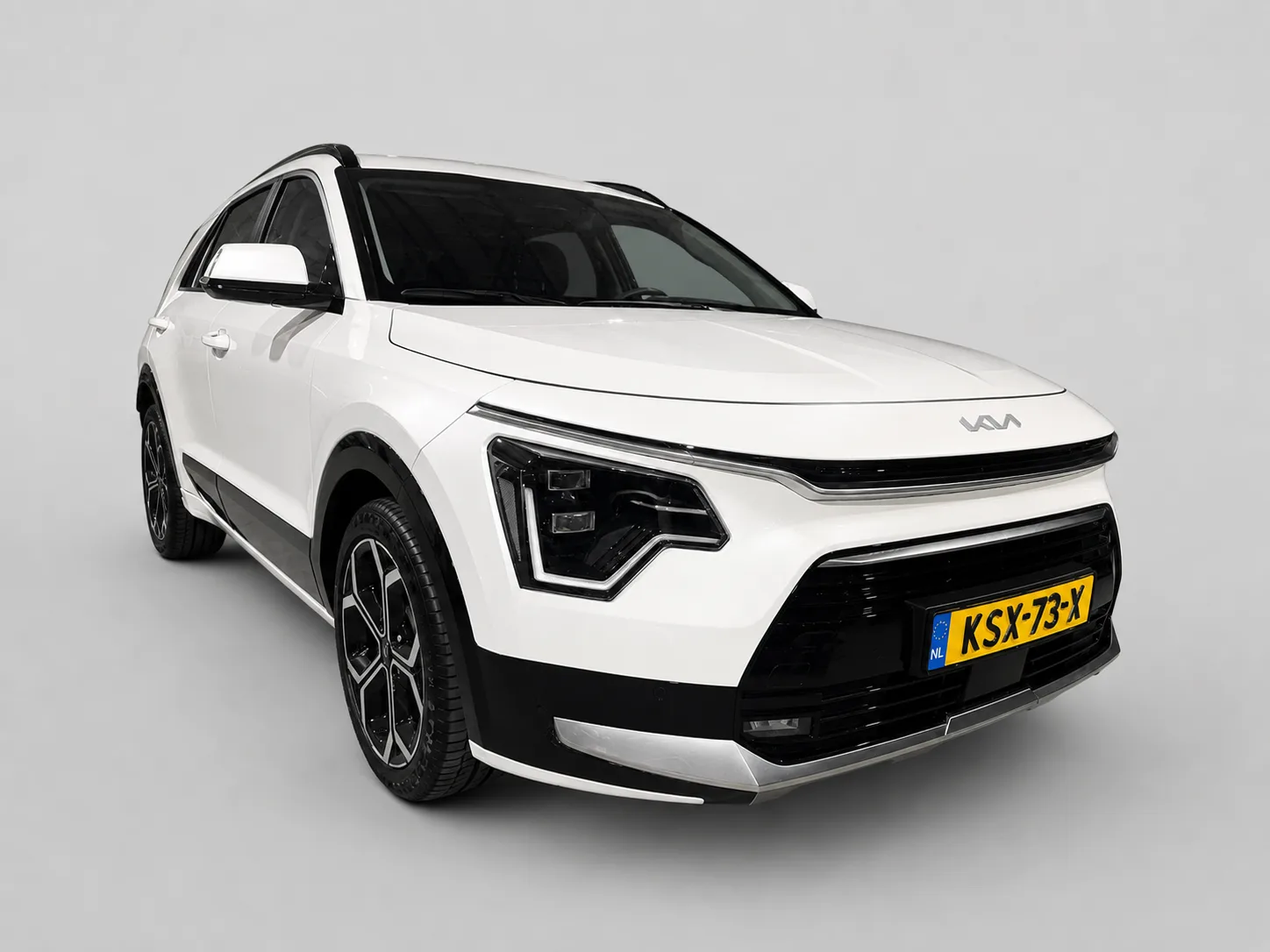 Kia Niro (2023) — foto 1