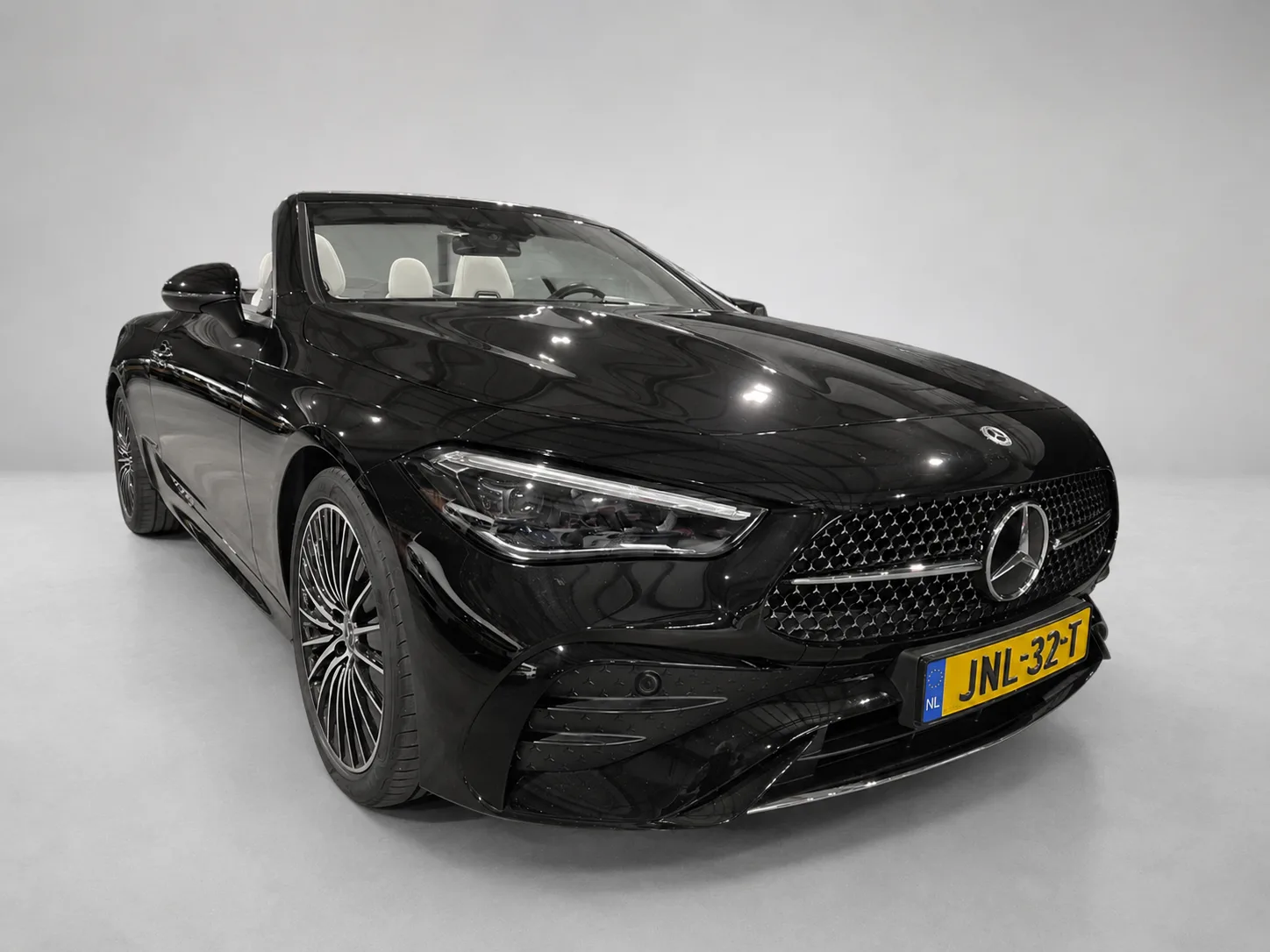 Mercedes-Benz CLE (2024) — foto 1
