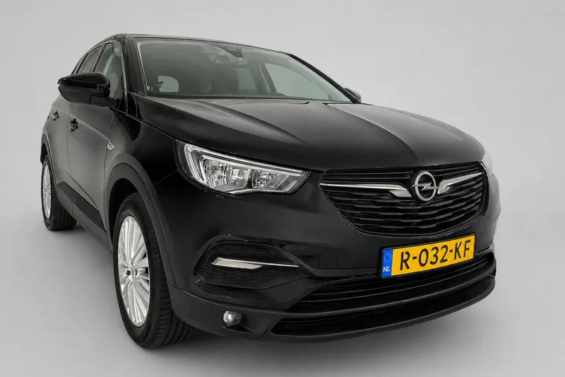 Opel Grandland X (2018)