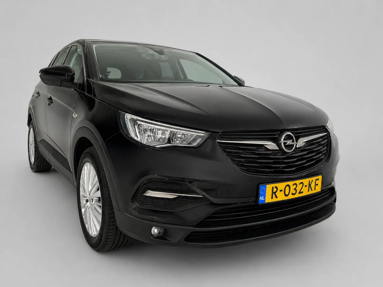 Opel Grandland X (2018) — foto 1