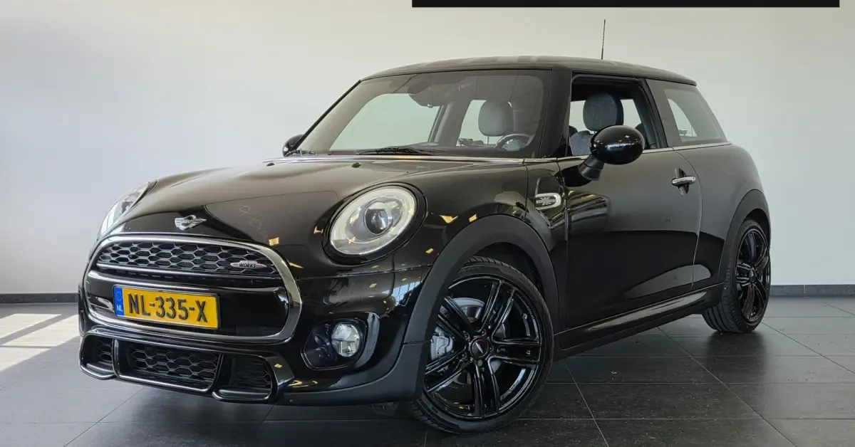 MINI Cooper (2017) — foto 1