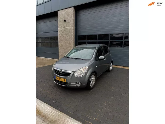 Opel Agila (2012) — foto 1