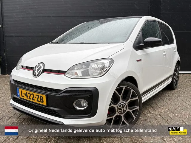 Volkswagen Up! (2021) — foto 1