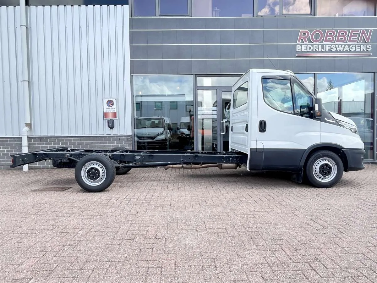 Iveco Daily (2023) — foto 1