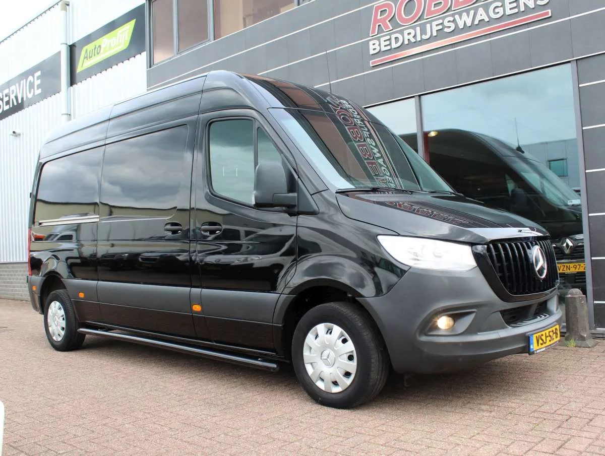 Mercedes-Benz Sprinter (2022) — foto 1