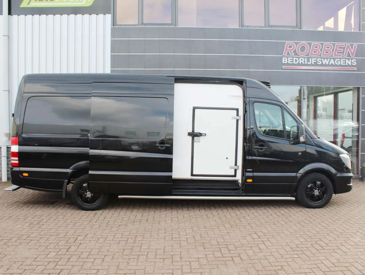 Mercedes-Benz Sprinter (2015) — foto 1