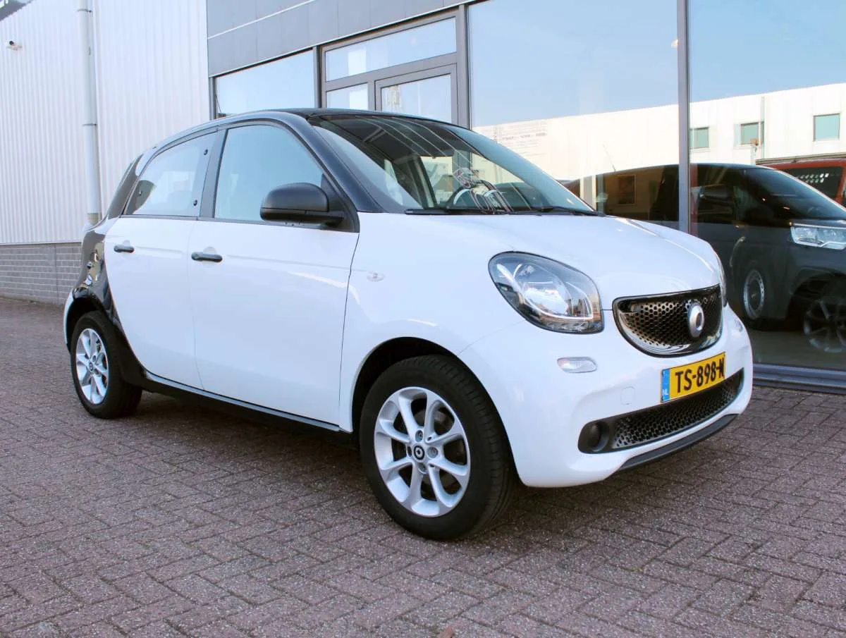 Smart Forfour (2018) — foto 1