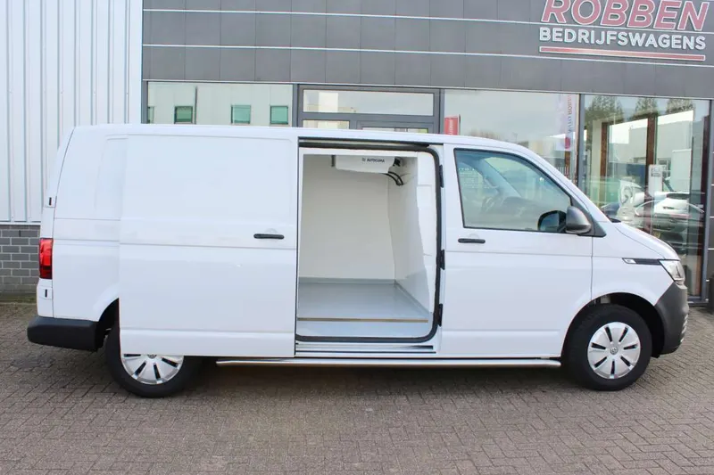 Volkswagen Transporter (2025)
