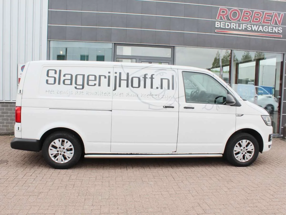 Volkswagen Transporter (2015) — foto 1