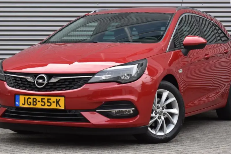 Opel Astra (2020)