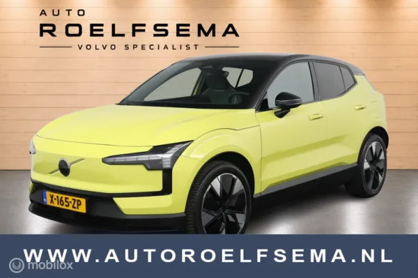 Volvo EX30 (2024) — foto 1