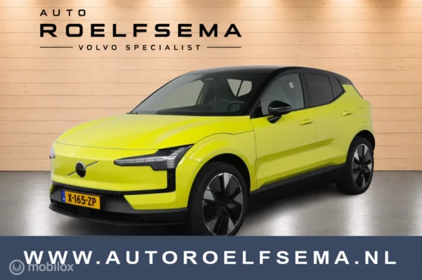 Volvo EX30 (2024) — foto 1
