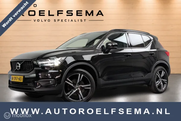 Volvo XC40 (2022) — foto 1