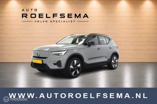Volvo XC40 (2024) — foto 1
