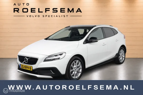 Volvo V40 (2019) — foto 1