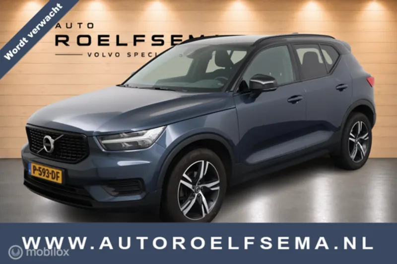 Volvo XC40 (2022)