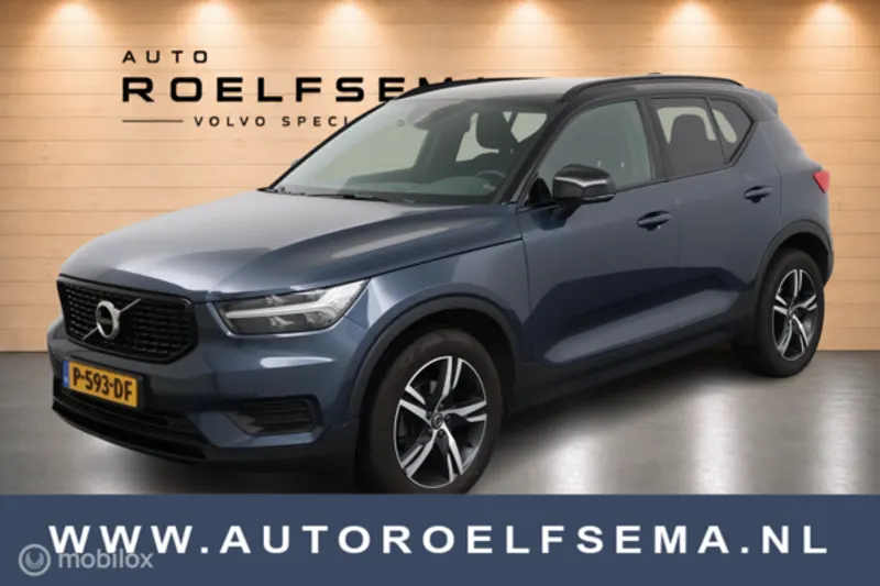 Volvo XC40 (2022)