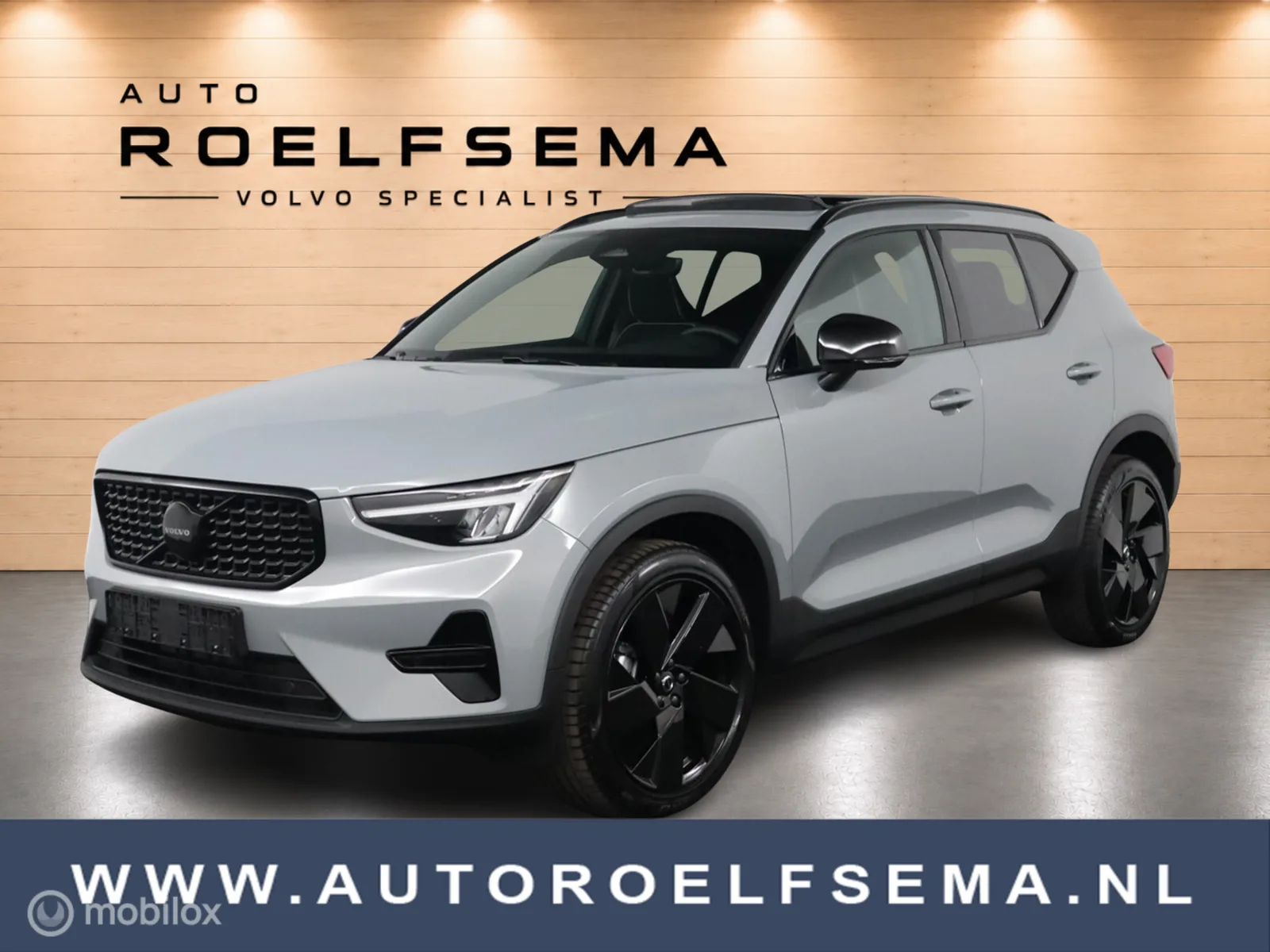 Volvo XC40 (2026) — foto 1
